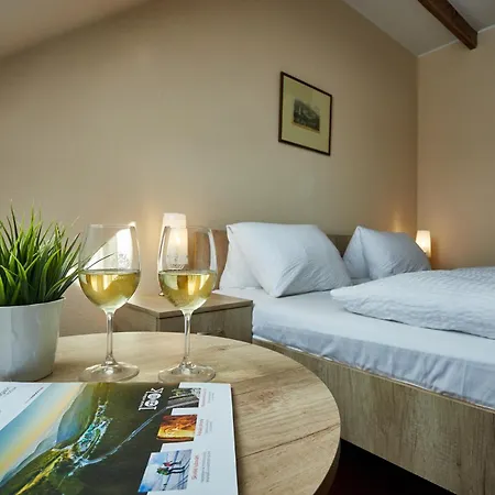 Slunce - Wellness S Bazenem, Pivovar A Bowling Hotel