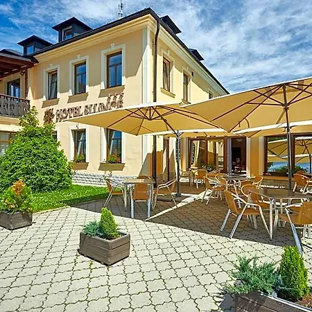 Slunce - Wellness S Bazenem, Pivovar Morous A Bowling Hotel