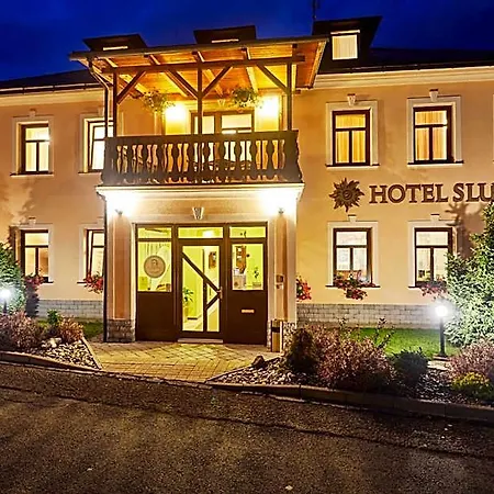 Hotel Slunce - Wellness S Bazenem, Pivovar Morous A Bowling Rymarov